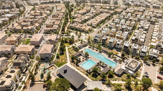 238 Chorus, Irvine, CA 92618
