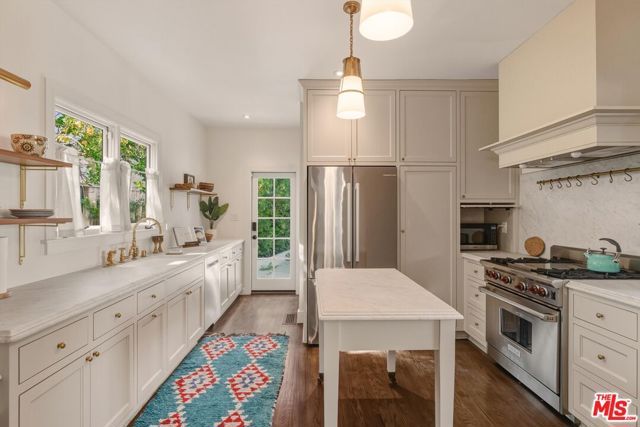 4985 Wawona Street, Los Angeles, CA 90041