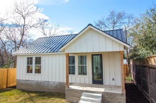 1903 W 30th ST B, Austin, TX 78703