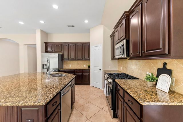 1526 Eden Meadows Drive, Spring, TX 77386