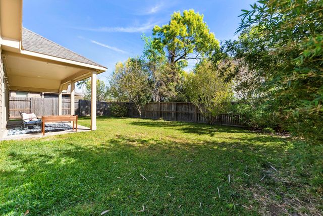 1526 Eden Meadows Drive, Spring, TX 77386