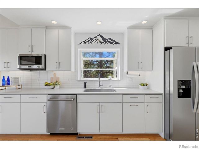 9042 Thunderhead Drive, Boulder, CO 80302