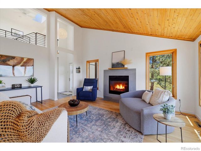 9042 Thunderhead Drive, Boulder, CO 80302