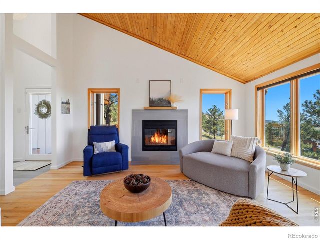 9042 Thunderhead Drive, Boulder, CO 80302