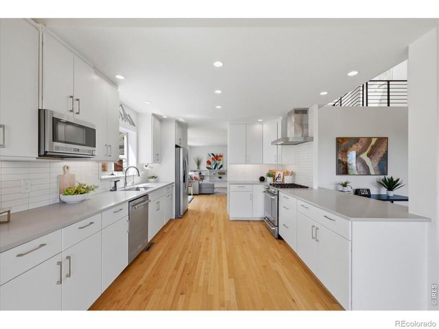 9042 Thunderhead Drive, Boulder, CO 80302