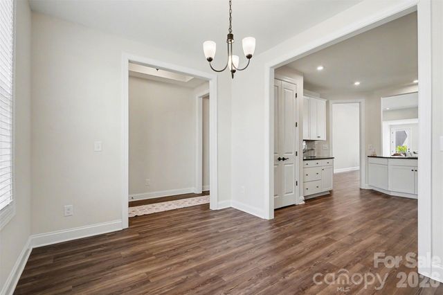 10225 Superb Lane, Charlotte, NC 28215