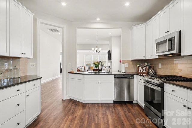 10225 Superb Lane, Charlotte, NC 28215