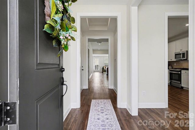 10225 Superb Lane, Charlotte, NC 28215