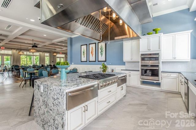 10225 Superb Lane, Charlotte, NC 28215