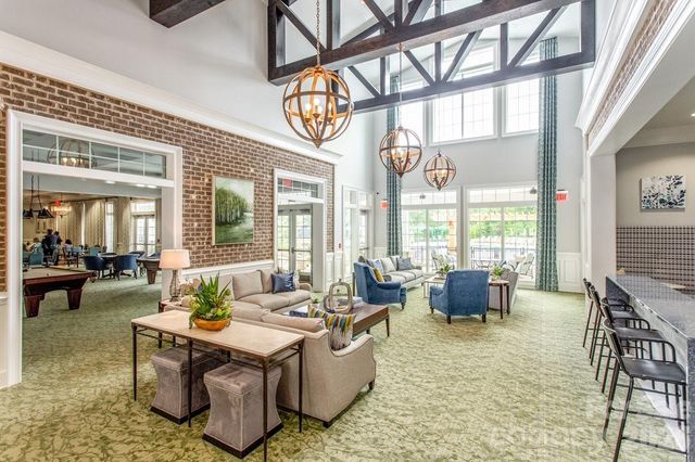 10225 Superb Lane, Charlotte, NC 28215