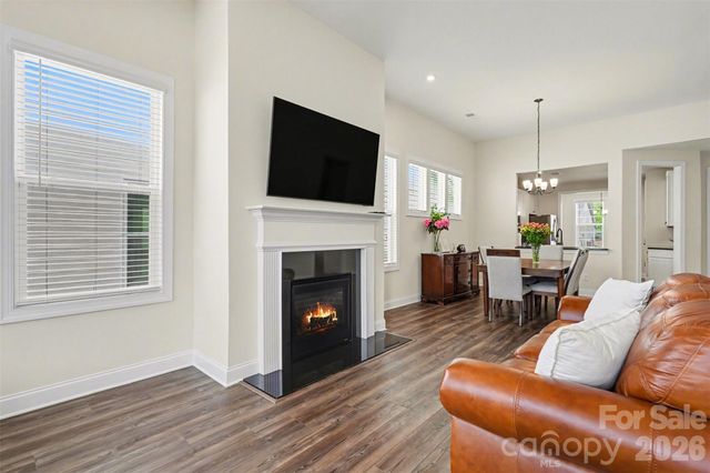 10225 Superb Lane, Charlotte, NC 28215