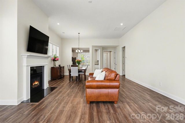 10225 Superb Lane, Charlotte, NC 28215