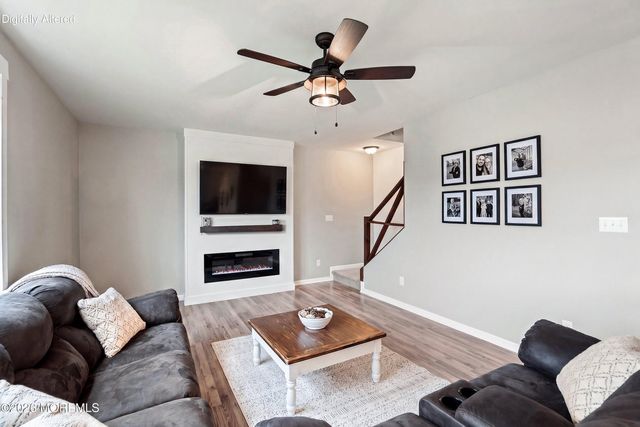 22 Dylan Boulevard, Barnegat, NJ 08005