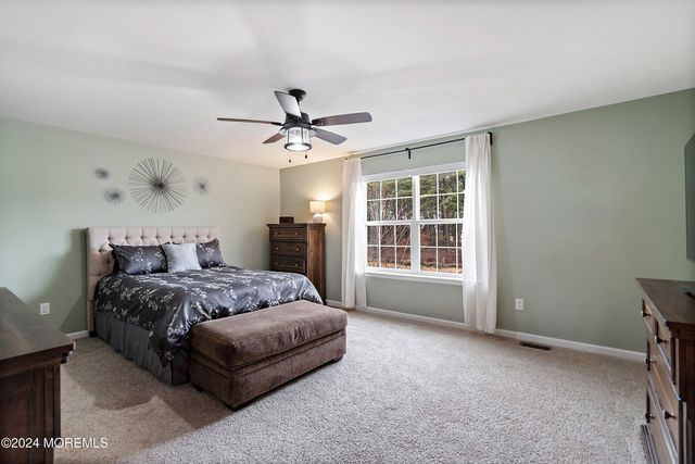 22 Dylan Boulevard, Barnegat, NJ 08005