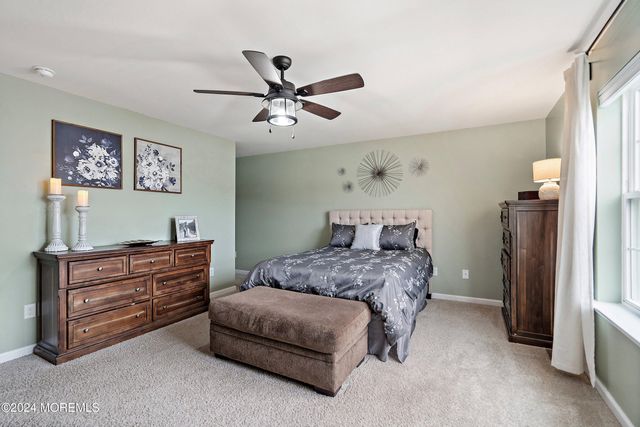 22 Dylan Boulevard, Barnegat, NJ 08005