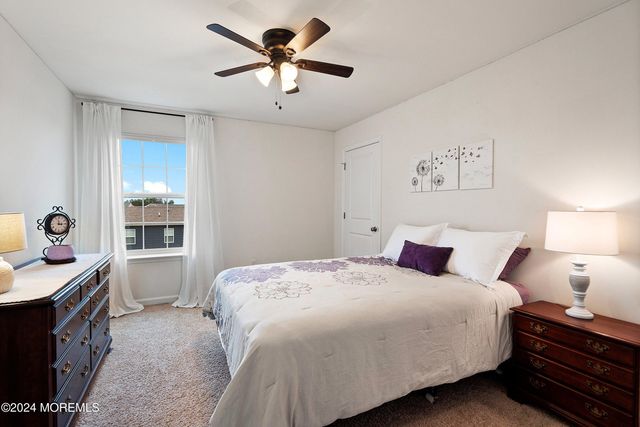 22 Dylan Boulevard, Barnegat, NJ 08005