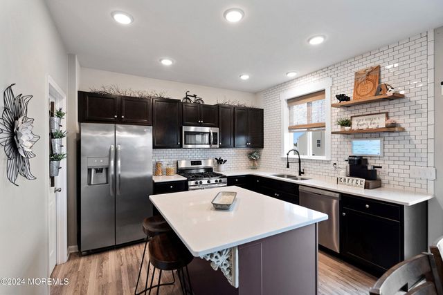 22 Dylan Boulevard, Barnegat, NJ 08005
