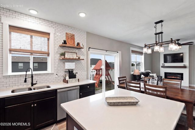 22 Dylan Boulevard, Barnegat, NJ 08005