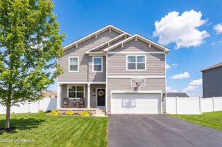 22 Dylan Boulevard, Barnegat, NJ 08005