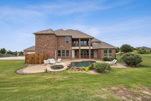 211 Tanner Creek Circle, Sunnyvale, TX 75182