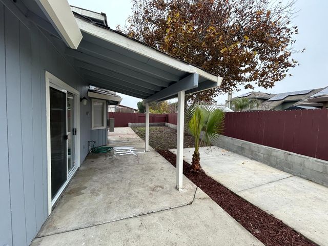 5930 Welch Ave, Stockton, CA 95210