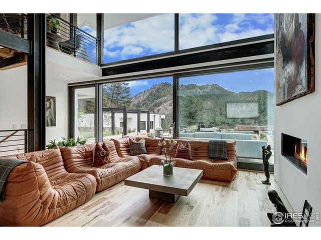 228 Lion Pt, Boulder, CO 80302