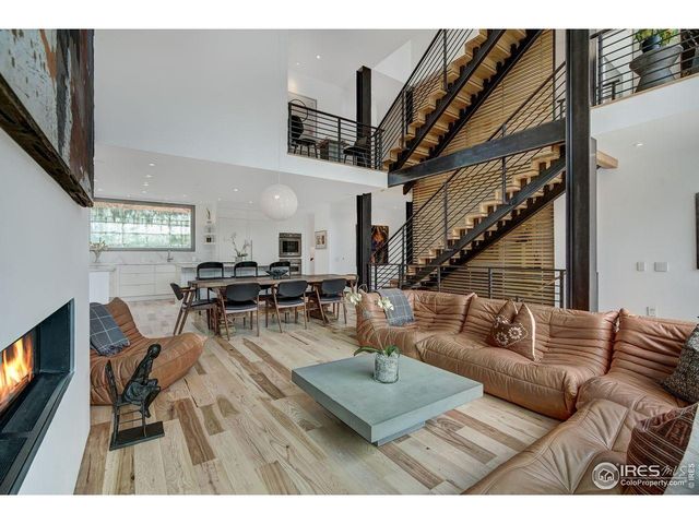 228 Lion Pt, Boulder, CO 80302