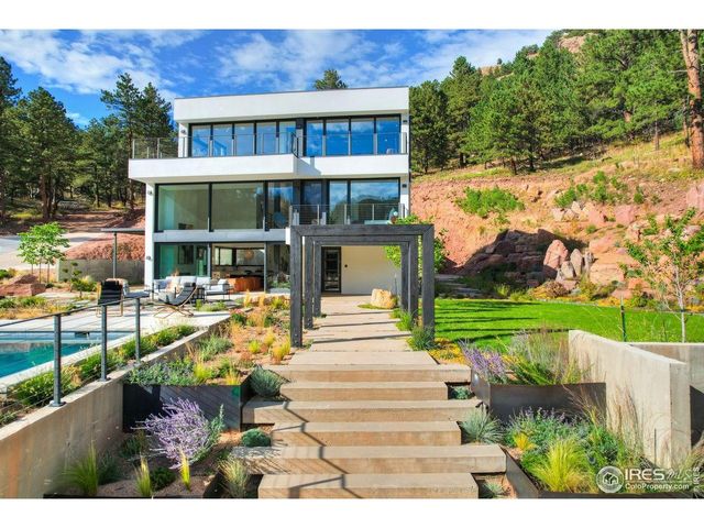 228 Lion Pt, Boulder, CO 80302