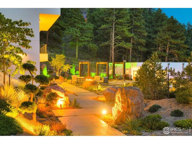 228 Lion Pt, Boulder, CO 80302