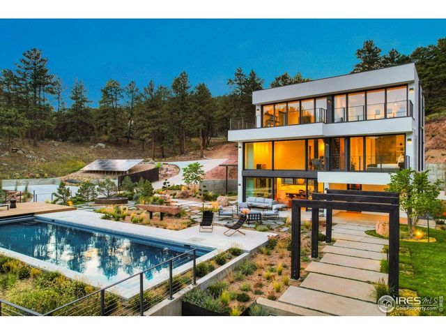 228 Lion Pt, Boulder, CO 80302