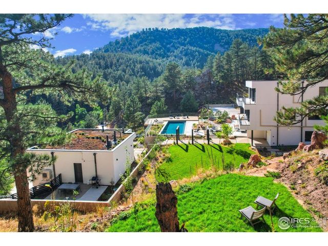 228 Lion Pt, Boulder, CO 80302