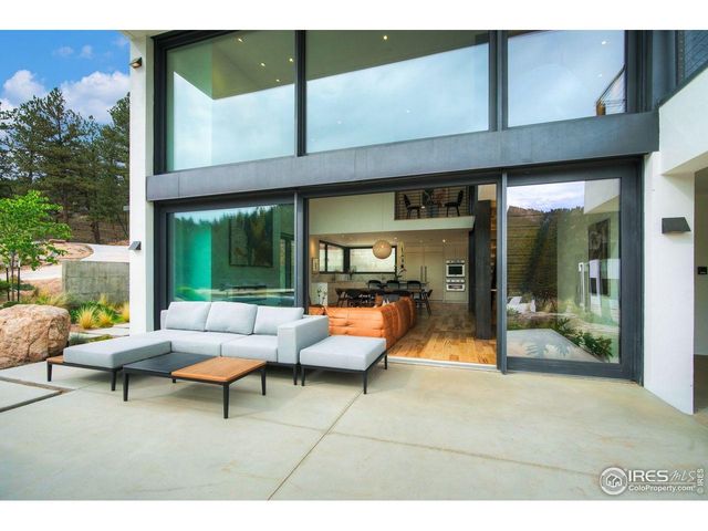 228 Lion Pt, Boulder, CO 80302
