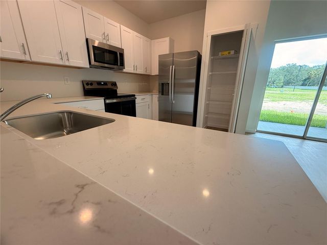 5339 MARITIME BREEZE LOOP, Tampa, FL 33619