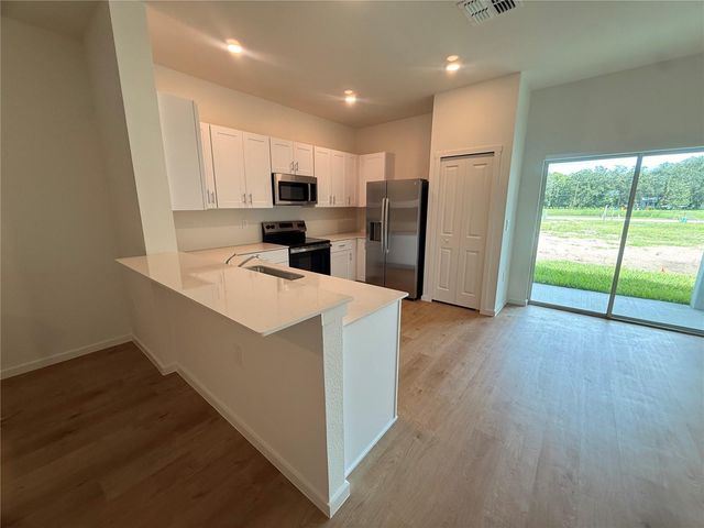 5339 MARITIME BREEZE LOOP, Tampa, FL 33619
