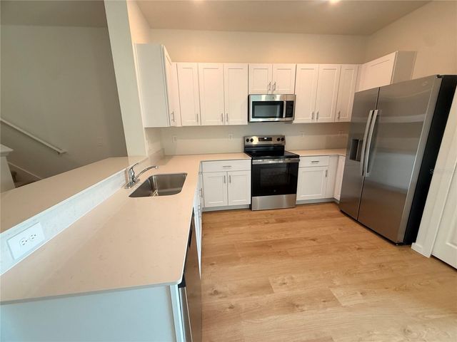 5339 MARITIME BREEZE LOOP, Tampa, FL 33619