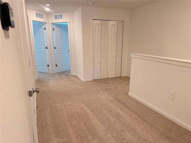 5339 MARITIME BREEZE LOOP, Tampa, FL 33619