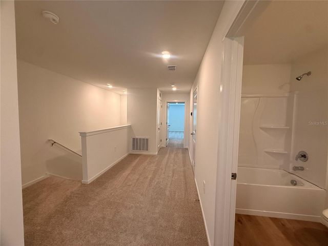 5339 MARITIME BREEZE LOOP, Tampa, FL 33619