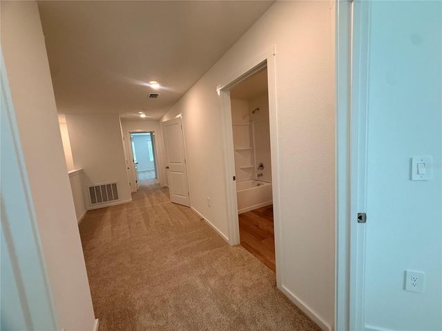 5339 MARITIME BREEZE LOOP, Tampa, FL 33619