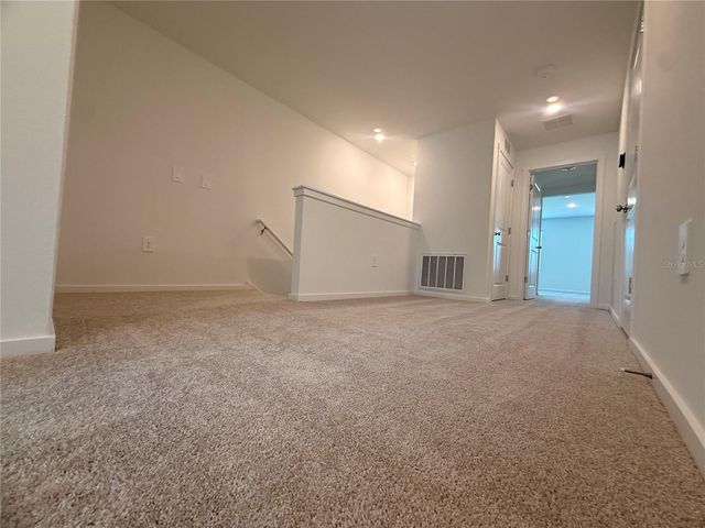 5339 MARITIME BREEZE LOOP, Tampa, FL 33619