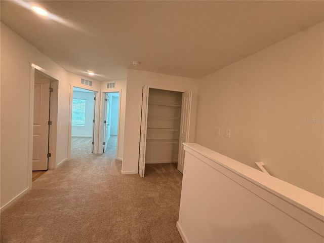 5339 MARITIME BREEZE LOOP, Tampa, FL 33619