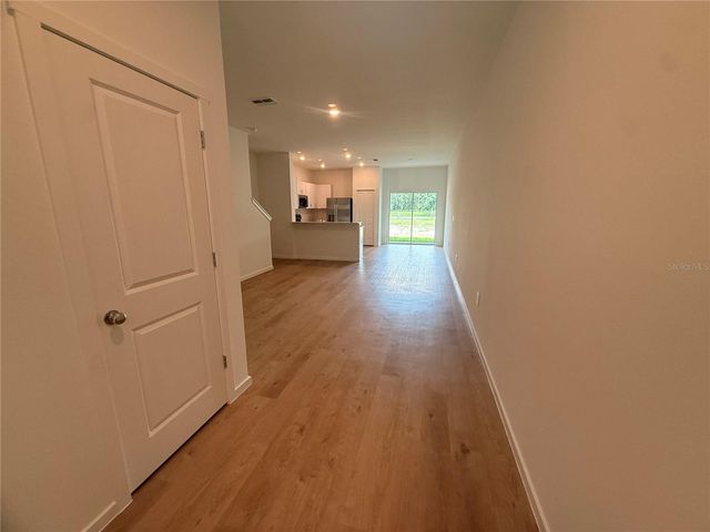 5339 MARITIME BREEZE LOOP, Tampa, FL 33619