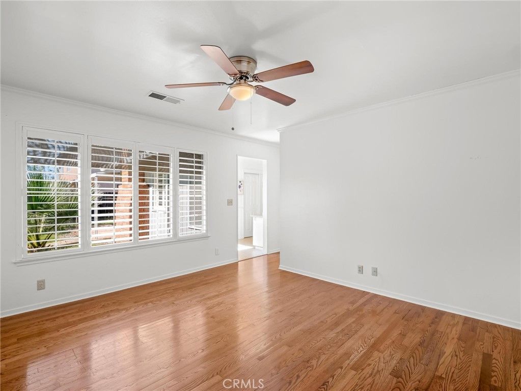 Image 26 of property listing at 873 Cedar, Lemoore, CA 93245