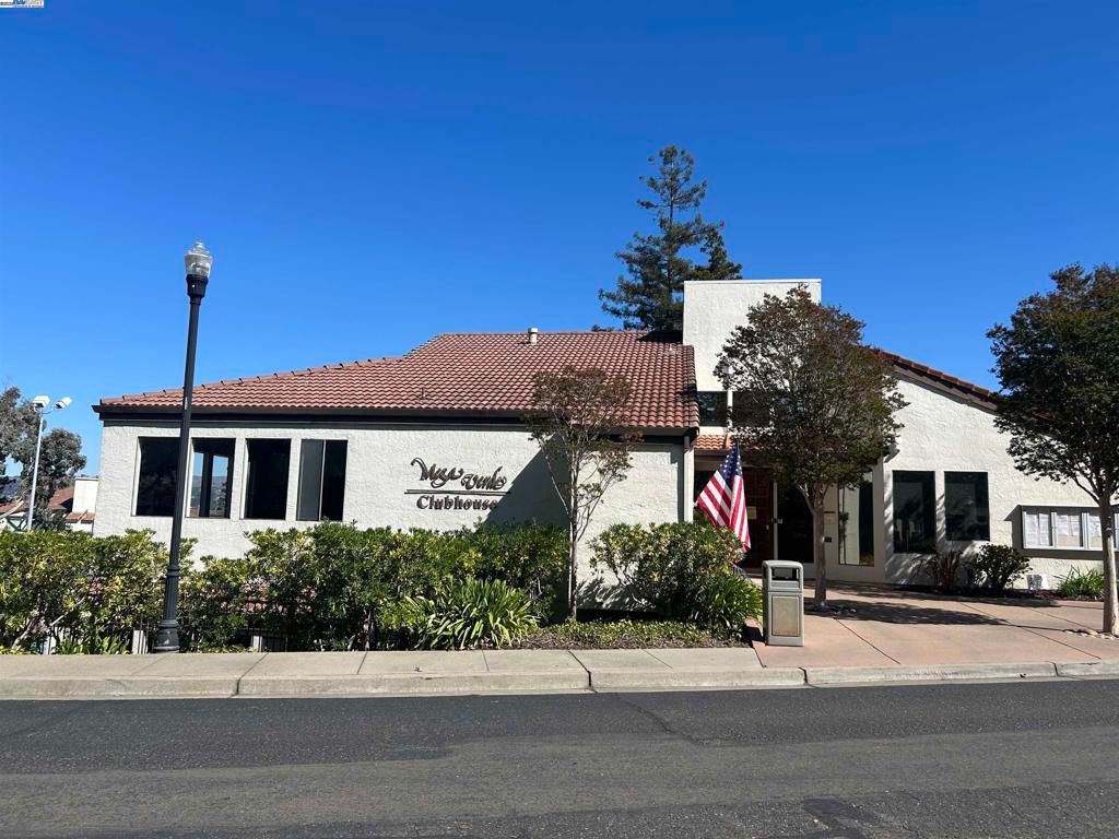 21117 Gary Dr 106, Hayward, CA 94546