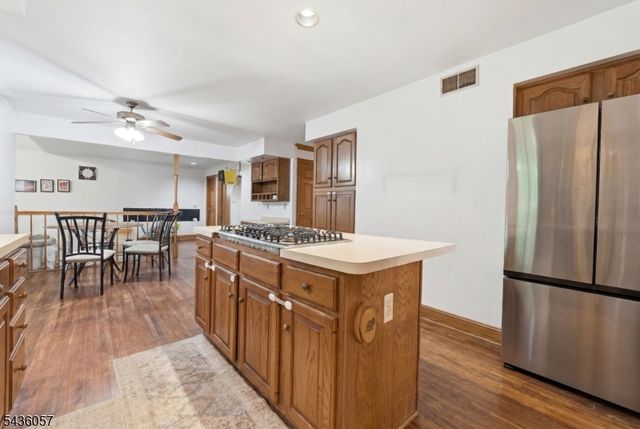 4 Meadow Oak Dr, Frelinghuysen Twp., NJ 07825