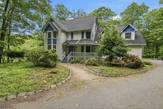 4 Meadow Oak Dr, Frelinghuysen Twp., NJ 07825