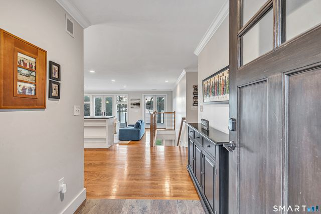 7 Hemlock Trail, Trumbull, CT 06611