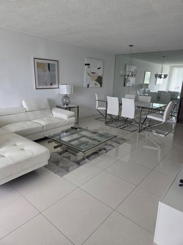 3091 N Course Drive 208, Pompano Beach, FL 33069