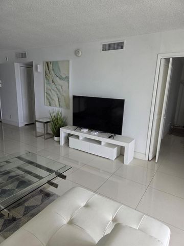 3091 N Course Drive 208, Pompano Beach, FL 33069