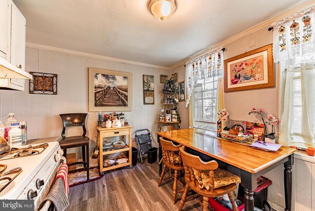 441 ROUNDVIEW RD, Baltimore, MD 21225
