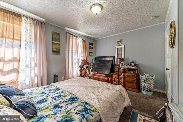 441 ROUNDVIEW RD, Baltimore, MD 21225